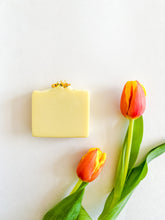 Load image into Gallery viewer, Spring Breeze