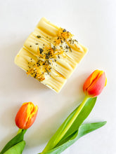 Load image into Gallery viewer, Spring Breeze